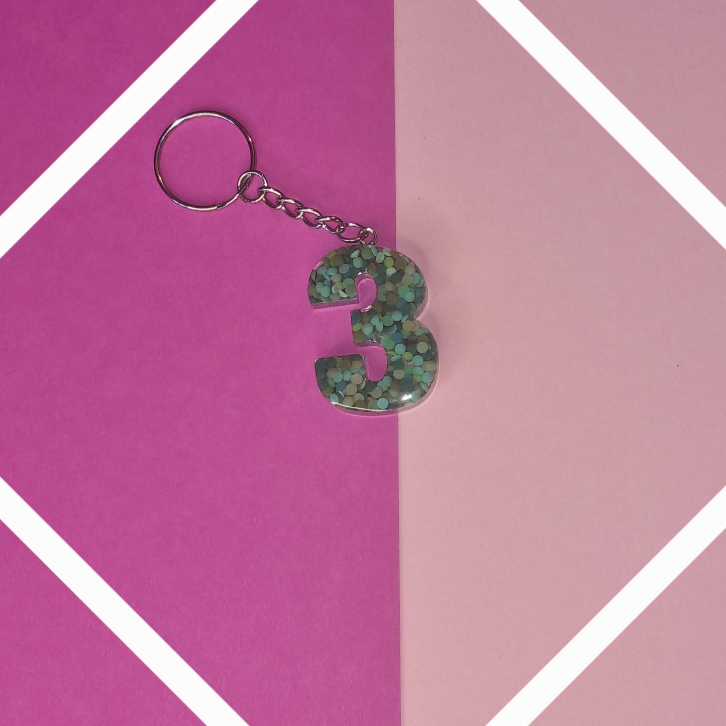 Porte clé chiffre 3